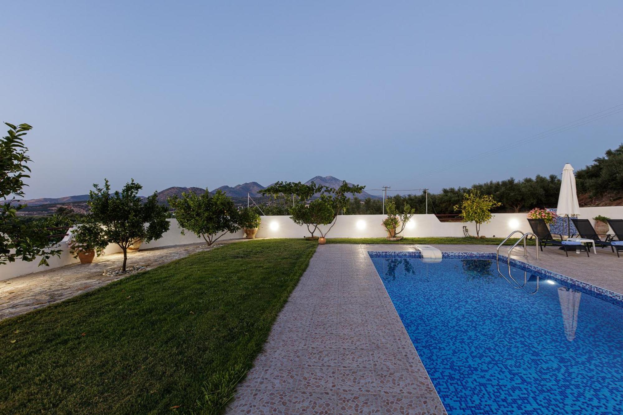 Marina Villa, A Nature Inspiring Retreat Perama  Екстериор снимка