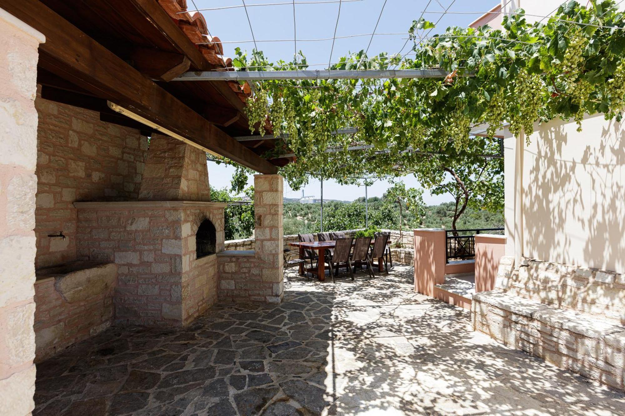 Marina Villa, A Nature Inspiring Retreat Perama  Екстериор снимка