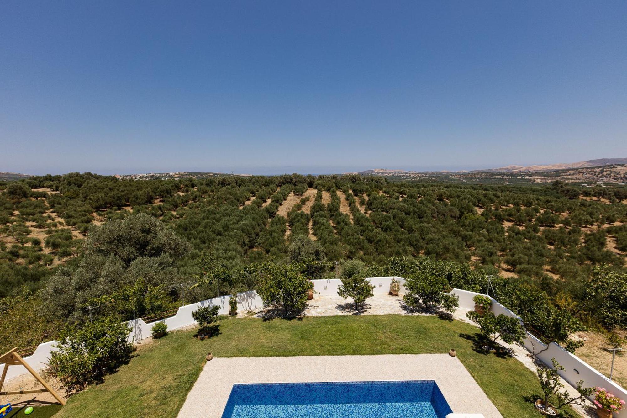 Marina Villa, A Nature Inspiring Retreat Perama  Екстериор снимка